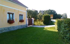 Pension Otěvěk
